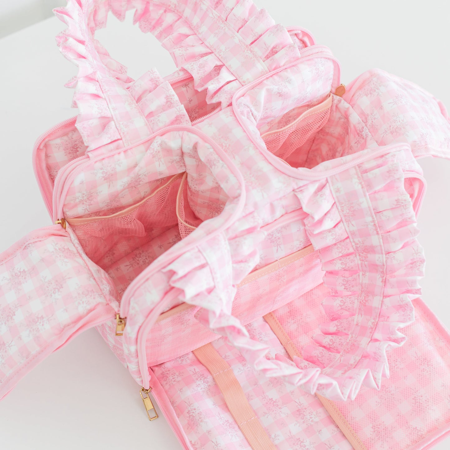 Ruffled Nylon Cutie Caddie