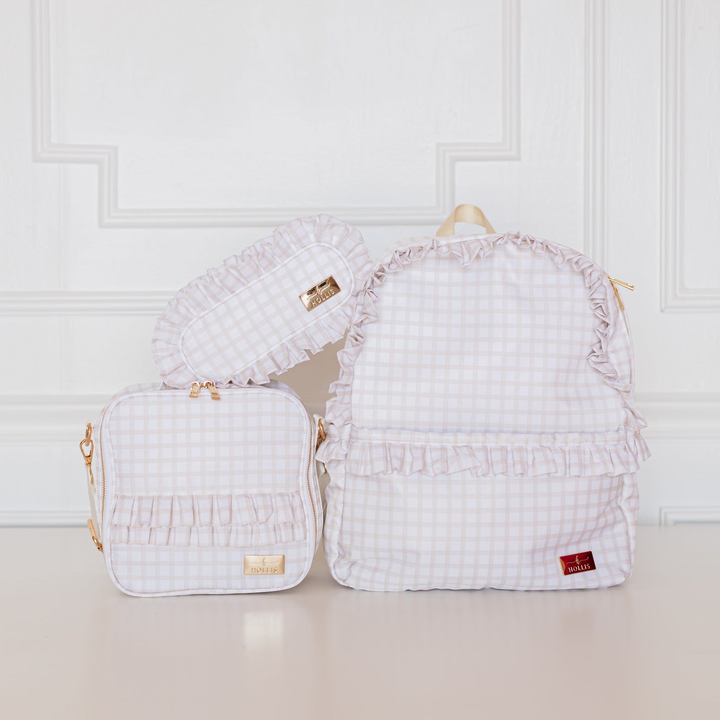 Nude Plaid Ruffled Nylon Lunchbox